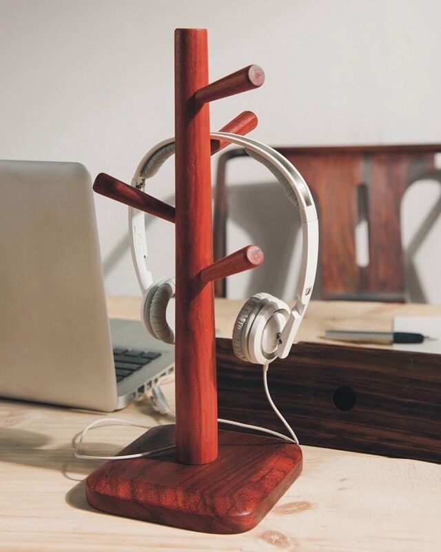 .
⁡
G.P.WOODWORKの実績をご紹介します。
⁡
写真の商品は木製のラックです。
⁡
G.P.WOODWORKは、品質にもデザインにもこだわりをもってものづくりをしているので、自身をもって商品をご提供致します。
⁡
木工製品に関するご相談や、商品に関するお問い合わせがございましたら、お気軽にご連絡ください。
⁡
⁡
新ブランドの方もぜひチェックしてみてください。
アカウント ▶︎ @kiitasu_official 
⁡
⁡
#G.P.WOODWORK #kiitasu #wood #toy #woodentoys #木 #おもちゃ #木のおもちゃ #木製製品 #木工製品 #木製玩具